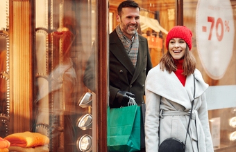 Дүкеннің ашылуына тұтынушылар мен иесіне не сыйлау керек?