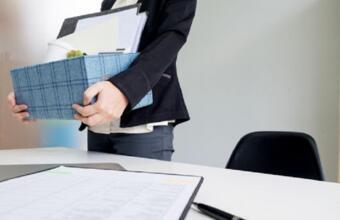 Illegal dismissal of an employee: what should an entrepreneur do?