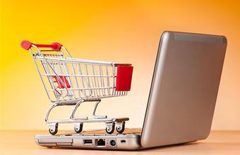 Cum să lupți pentru clienții magazinelor online când vine sezonul secundar