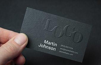 What an entrepreneur should pay attention to when creating a business card