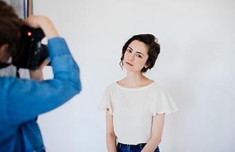 How to choose models for an online clothing store