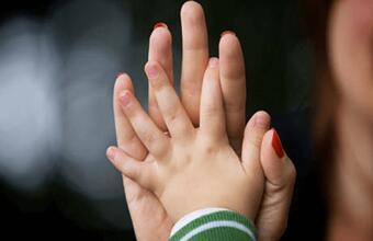 What labor benefits can a single mother expect?