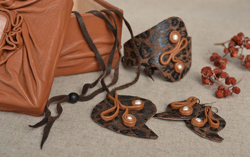 Ručn&aacute; v&yacute;roba