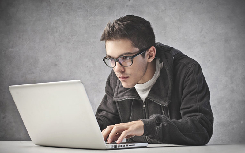 Informovan&yacute; z&aacute;kazn&iacute;k