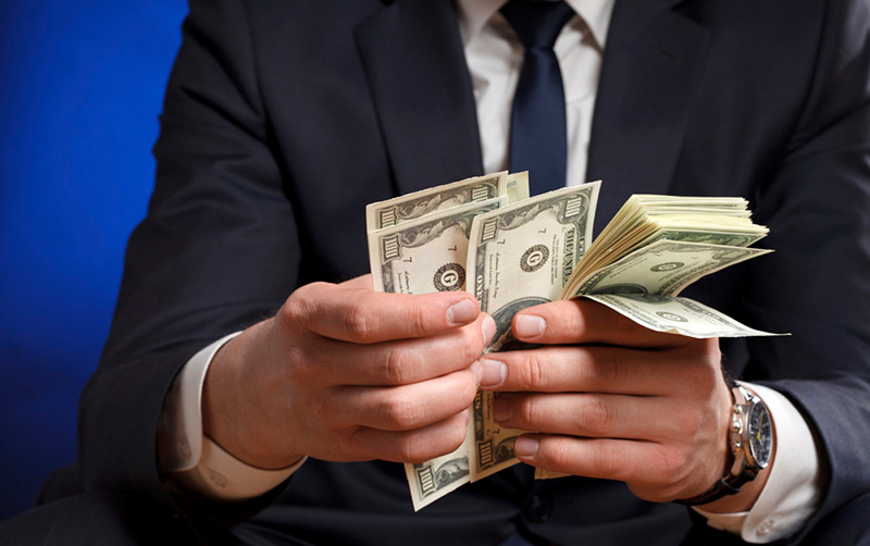 Poradenstvo stoj&iacute; nehor&aacute;zne peniaze