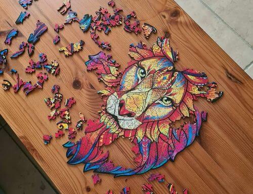 Dreven&eacute; puzzle firmy CreatifWood